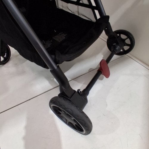 MOMCOZY CLICKGO LIGHTWEIGHT BABY STROLLER - BLACK (MODEL: ST02) image 8