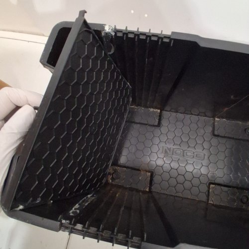 NOCO SNAP-TOP BATTERY BOX FOR MARINE / AUTOMOTIVE / RV /BOAT / CAMPERS / TRAILER - BLACK (MODEL: ‎BG31S) image 4