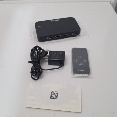 PHILIPS HDMI SWITCH WITH WIRELESS REMOTE CONTROL - UP TO 4 DEVICES - 1080P, 4K - BLACK (MODEL: SWV9484B/27) image 3