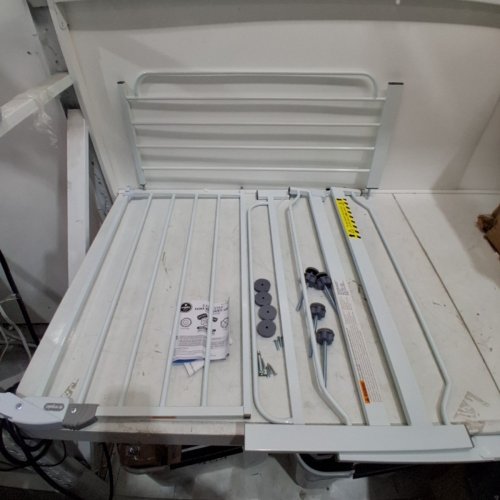 REGALO EASY STEP EXTRA WIDE BABY GATE - 30" X 29"- 49" - WHITE (MODEL: 1164 EW DS) image 2