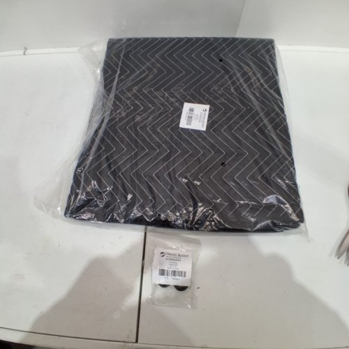 TRAVEL BUGGY UNIVERSAL BUMPER BLANKET AND LOCKING HOOK - 73" X 40.5" - BLACK image 4
