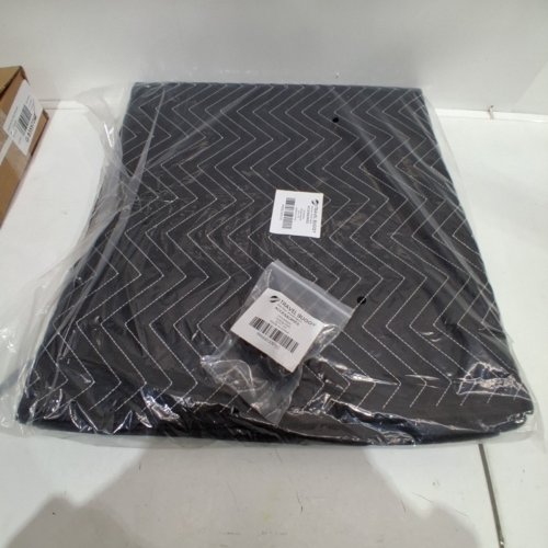 TRAVEL BUGGY UNIVERSAL BUMPER BLANKET AND LOCKING HOOK - 73" X 40.5" - BLACK image 6