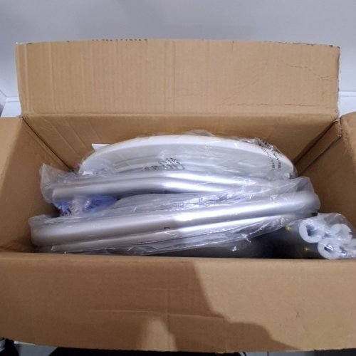 RAISED ADJUSTABLE TOILET SEAT WITH ARMS - 300LBS - SILVER/BLUE (MODEL: XZY401) image 2