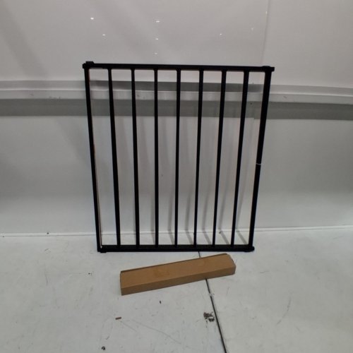SAFETY 1ST TOP OF STAIRS EXPANDING METAL GATE - 28" X 27"- 42" - BLACK (MODEL: GA090CBLKF2) image 2