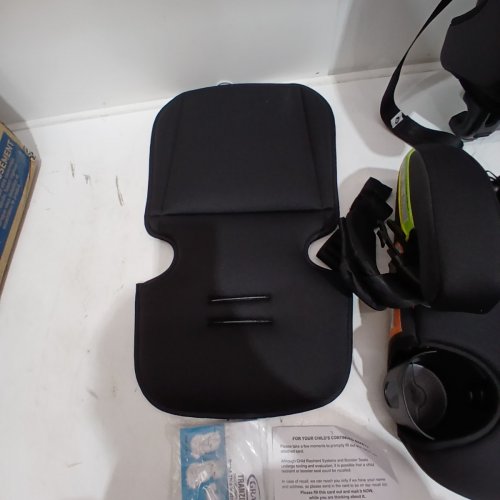 GRACO TRANZITIONS 3-IN-1 HARNESS/HIGHBACK/BACKLESS BOOSTER CAR SEAT - 100LBS MAX/CAP - PROOF/BLACK (MODEL: 2035724) image 6