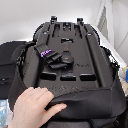 GRACO TRANZITIONS 3-IN-1 HARNESS/HIGHBACK/BACKLESS BOOSTER CAR SEAT - 100LBS MAX/CAP - PROOF/BLACK (MODEL: 2035724) image 10