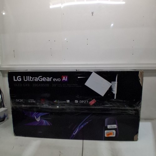 LG ULTRAGEAR 39" DUAL-MODE 5K2K (5120X2160) 1500R CURVED OLED GAMING MONITOR - (WUHD 165HZ WFHD 330HZ), 0.03MS, NVIDIA G-SYNC COMPATIBLE - (MODEL: 39GX950B) image 17