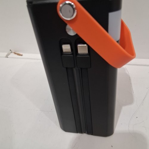 PORTABLE POWER BANK WITH BUILT IN CABLES AND LIGHT - BLACK/ORANGE (MODEL: P100S) image 6