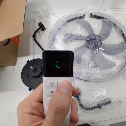 MODERN LED CEILING FAN FIXTURE WITH REMOTE - APPROX. 15.7" - BLACK image 4