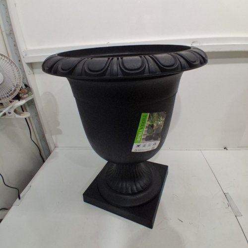 TIERRA VERDE 100% RECYCLED MATERIAL CRESCENDO URN PLANTER - 19" X 23" - SLATE image 2