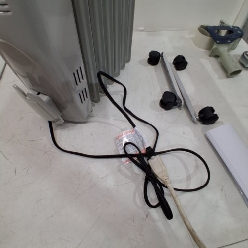 PELONIS OIL FILLED RADIANT SPACE HEATER - 1500W, 120 V - OFF-WHITE (MODEL: PHO15A2AGW) image 2