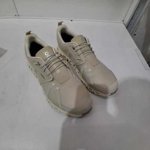 MEN'S ON CLOUD 6 WATERPROOF RUNNING SHOES - 12 - PEBBLE / GHOST (MODEL: CLOUD 6 WP) image 3