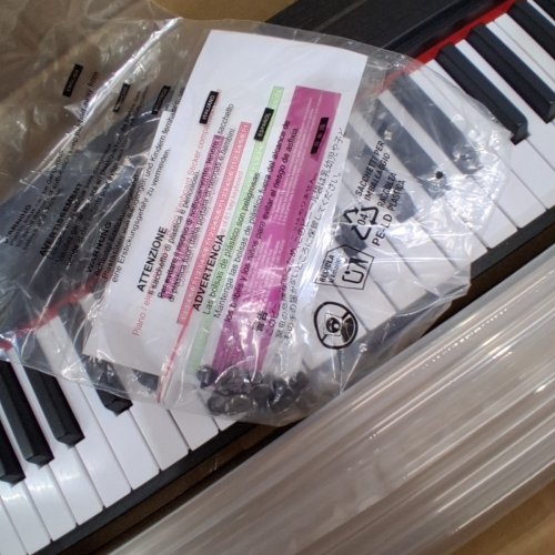 EASTAR DIGITAL PIANO 88 KEY VELOCITY-SENSITIVE KEYBOARD WITH METAL LEGS, HEADPHONES AND PEDAL - BLACK (MODEL: EUP-80) image 3