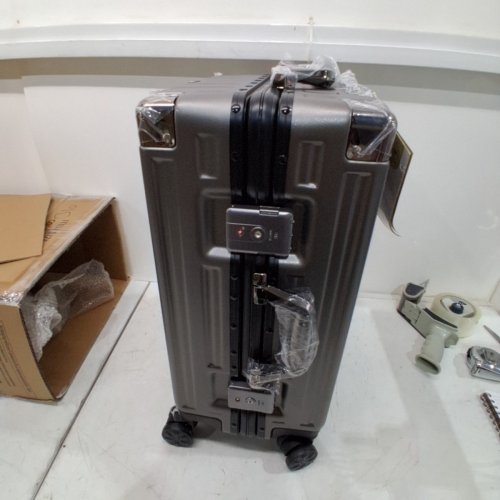 KRUTE HARDSHELL CARRY ON LUGGAGE WITH TSA LOCK SPINNER WHEELS - 20" - GREY image 4