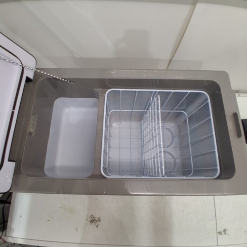 EUHOMY FAST COOLING PORTABLE CAR REFRIGERATOR WITH APP CONTROL - 45L - GREY (MODEL: CF45) image 5