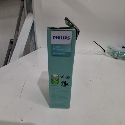 PHILIPS MINI CORD WITH SURGE PROTECTION AND THREE GROUNDED OUTLETS - 6" - 245J - WHITE - (MODEL: 8028) image 3