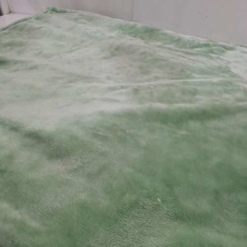KATE SPADE PLUSH THROW BLANKET - 60" X 70" - MINT GREEN (MODEL: 1859162) image 4