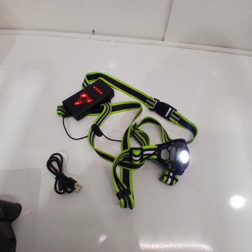 OUTDOOR SPORTS CHEST MOUNTED LED LIGHT LAMP WITH REAR LIGHT AND 2 MODES - 2200 MAH BATTERY - GREEN BAND WITH BLACK AND REFLECTIVE image 2