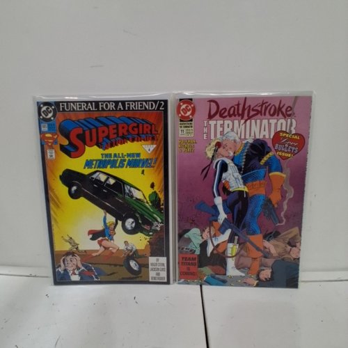 4 ASSTD DC COMICS BOOKS - BATMAN SHADOW OF THE BAT #7, GREEN LANTERN #38, DEATHSTROKE THE TERMINATOR #11, ACTION COMICS #685 - VARIOUS AUTHORS image 4