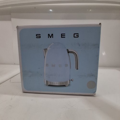 SMEG WASHABLE STAINLESS STEEL KETTLE - 1.7L - SILVER image 6