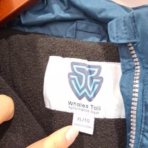 WOMEN'S WHALES TAIL PERFORMANCE WEAR RAIN AND WIND PROOF QUILTED JACKET WITH REMOVAL HOOD- EXTRA LARGE - BLUE image 3