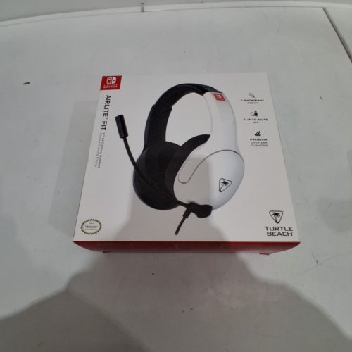 TURTLE BEACH AIRLITE FIT WIRED GAMING HEADSET FOR NINTENDO SWITCH/SWITCH 2/OLED - BLACK/WHITE (MODEL: 500-226) image 2