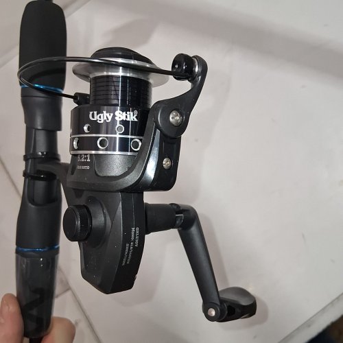UGLY STIK SPINNING FISHING ROD AND REEL - 5FT6"; 6-12 LBS LINE; 1/8-5/8 OZ LURE - BLACK / BLUE (MODEL: USGXYLESP562M) image 5