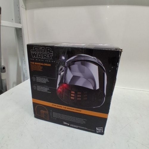 STAR WARS THE MANDALORIAN HELMET ROLEPLAY COLLECTIBLE image 6