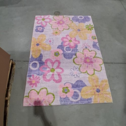 KOSHANI DAISY COLLECTION AREA RUG - 3FT 11" X 5FT 7" - DAISY (MODEL: 1107) image 2