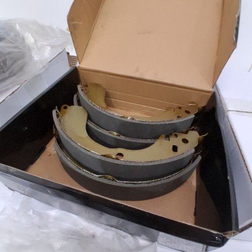 3pc TOP QUALITY REAR BRAKE DRUMS AND BRAKE SHOES FOR SELECT NISSAN MODELS - (MODEL: 8-9796/NB-919B) image 5