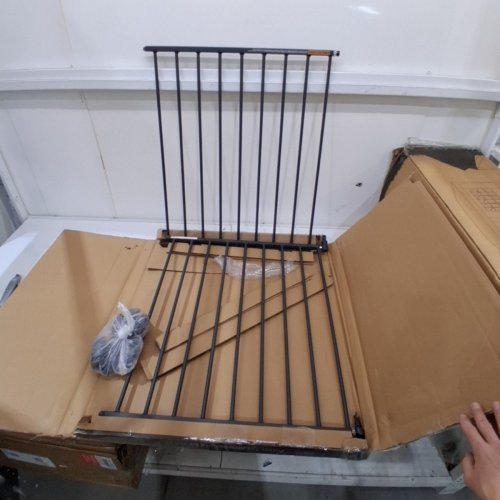 MUNCHKIN PUSH TO CLOSE EXTENDING BABY GATE - 27" X 30.5" - DARK GREY image 3