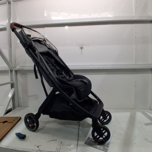 UPPABABY MINU V3 TRAVEL STROLLER - 41" X 34.5" - GREY (MODEL: 0802-MIN-CA) image 4