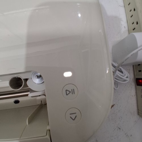 CRICUT EXPLORE 5 SMART CUTTING MACHINE - 12" - WHITE (MODEL: CXPL204C) image 2