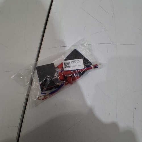 2PK AUTOMOTIVE BATTERY CABLE TERMINAL KIT - UNIVERSAL FIT - BLACK/BLUE/RED image 3