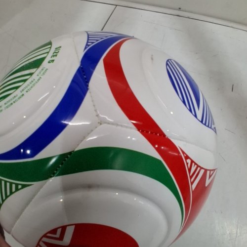 ADIDAS FIFA WORLD CUP 26 TRIONDA LEAGUE SOCCER BALL - SIZE 5 - MULTICOLOR (MODEL: JD8032) image 4