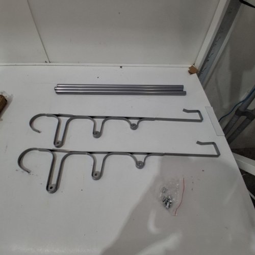 CANYAVE OVER THE DOOR TOWEL RACK - 17" X 23"X 5" - SLIVER image 2