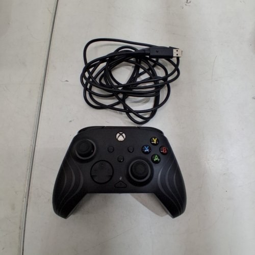 PDP GAMING RGB AFTERGLOW WAVE WIRED CONTROLLER FOR XBOX SERIES X|S, XBOX ONE, AND PC WITH 2 PROGRAMMABLE BACK BUTTONS - BLACK image 3