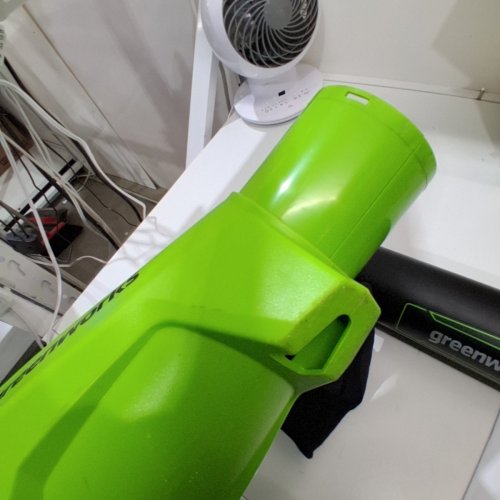 GREENWORKS CORDLESS JET LEAF BLOWER WITH BATTERY & CHARGER - 40V - 125MPH - 450CFM - GREEN (MODEL: BLF346) image 3
