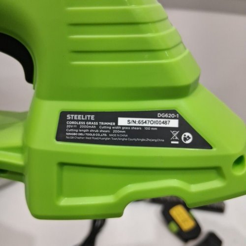 STEELITE 2-IN-1 ELECTRIC HANDHELD GRASS SHEAR & SHRUB TRIMMER KIT - WITH 2.0 AH LITHIUM-ION BATTERY - BLACK/GREEN (MODEL: DG620-1) image 3