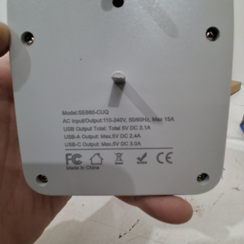 LAJCAEN MULTI PLUG OUTLET EXTENDER - 110-240 V, 15A, USB 5 V DC 3.1A - WHITE (MODEL: SE660-CUQ) image 2