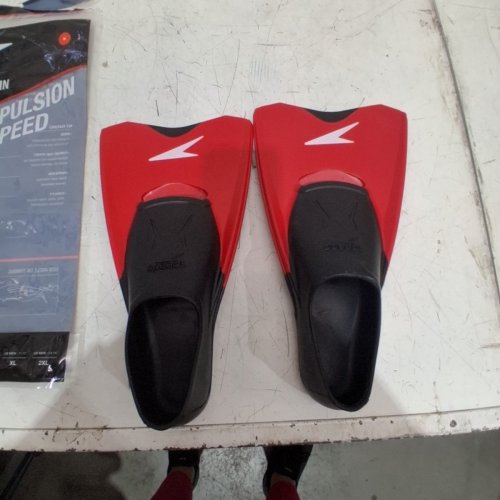 MEN'S SPEEDO SWITCHBLADE FIN SWIMMING FLIPPERS - MEDIUM (7-8) - RED/BLACK image 2