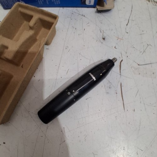 PHILIPS WASHABLE NOSE AND EAR TRIMMER SERIES 1000 - BLACK (NT1620/15) image 3