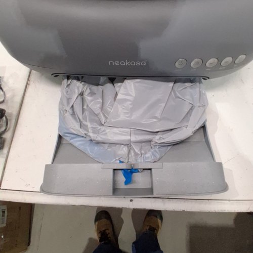 NEAKASA SELF CLEANING AUTOMATIC LITTER BOX WITH WIFI SMART CONTROL - BLACK (MODEL: M1 PLUS / M1 LITE) image 6