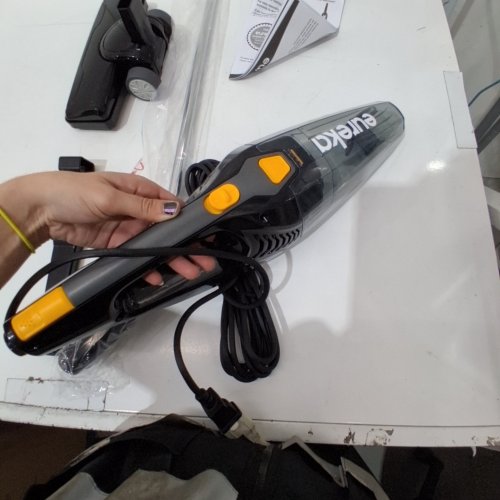 EUREKA HOME 3-IN-1 LIGHTWEIGHT MULTI SURFACE STICK VACUUM CLEANER/HANDHELD VAC - BLAZE BLACK - (MODEL: NES212C) image 2