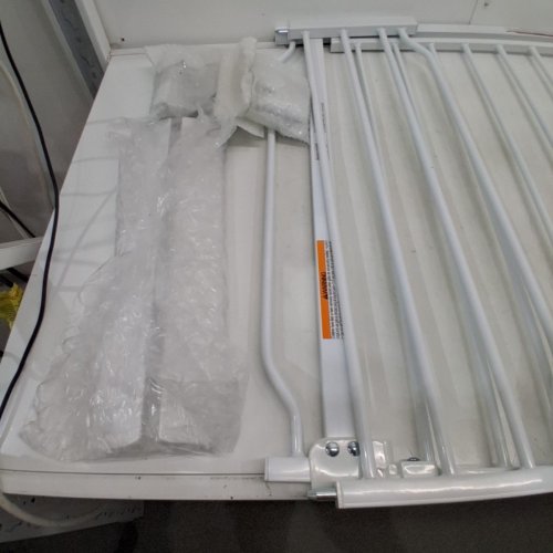 WAOWAO EXTRA WIDE EASY WALK THROUGH PRESSURE MOUNTED BABY GATE WITH AUTO CLOSE FOR CHILD AND PET SAFETY - 38.6" - 43.3" - WHITE (MODEL: WAOWAO046) image 3
