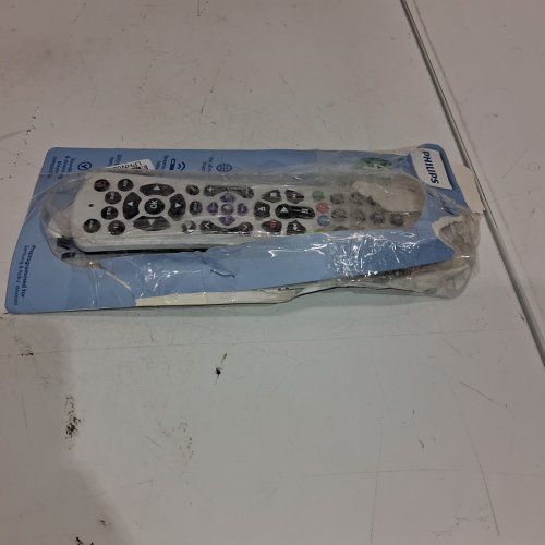 PHILIPS 4-DEVICE UNIVERSAL REMOTE CONTROL - PEARL WHITE (MODEL: SRP4222P/27) image 3