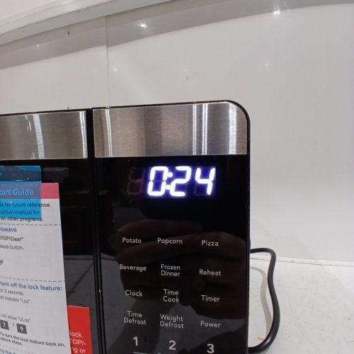 FRIGIDAIRE COUNTERTOP MICROWAVE OVEN - 0.7 CU.FT - 700W - STAINLESS STEEL (MODEL: EMW729-B) image 2