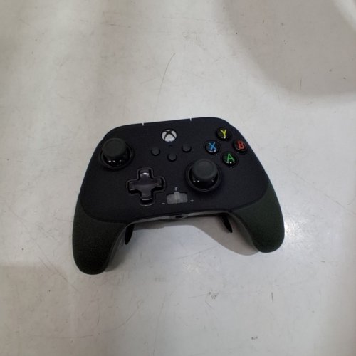 FUSION PRO 2 WIRED CONTROLLER FOR XBOX ONE - BLACK image 3