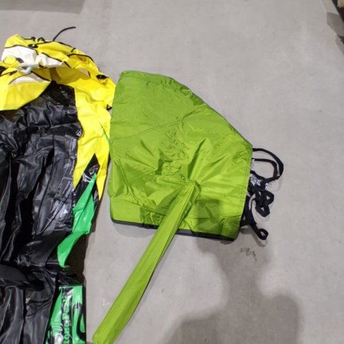 KEYSTONE PEAK (KP) 2-PERSON INFLATABLE KAYAK WITH DETACHABLE SUN CANOPY AND THIRD SEAT - GREEN / YELLOW / GREY image 5
