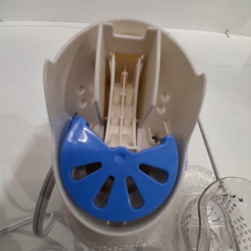 VICKS PERSONAL SINUS STEAM INHALER - WHITE/BLUE (MODEL: VIH200V4) image 4